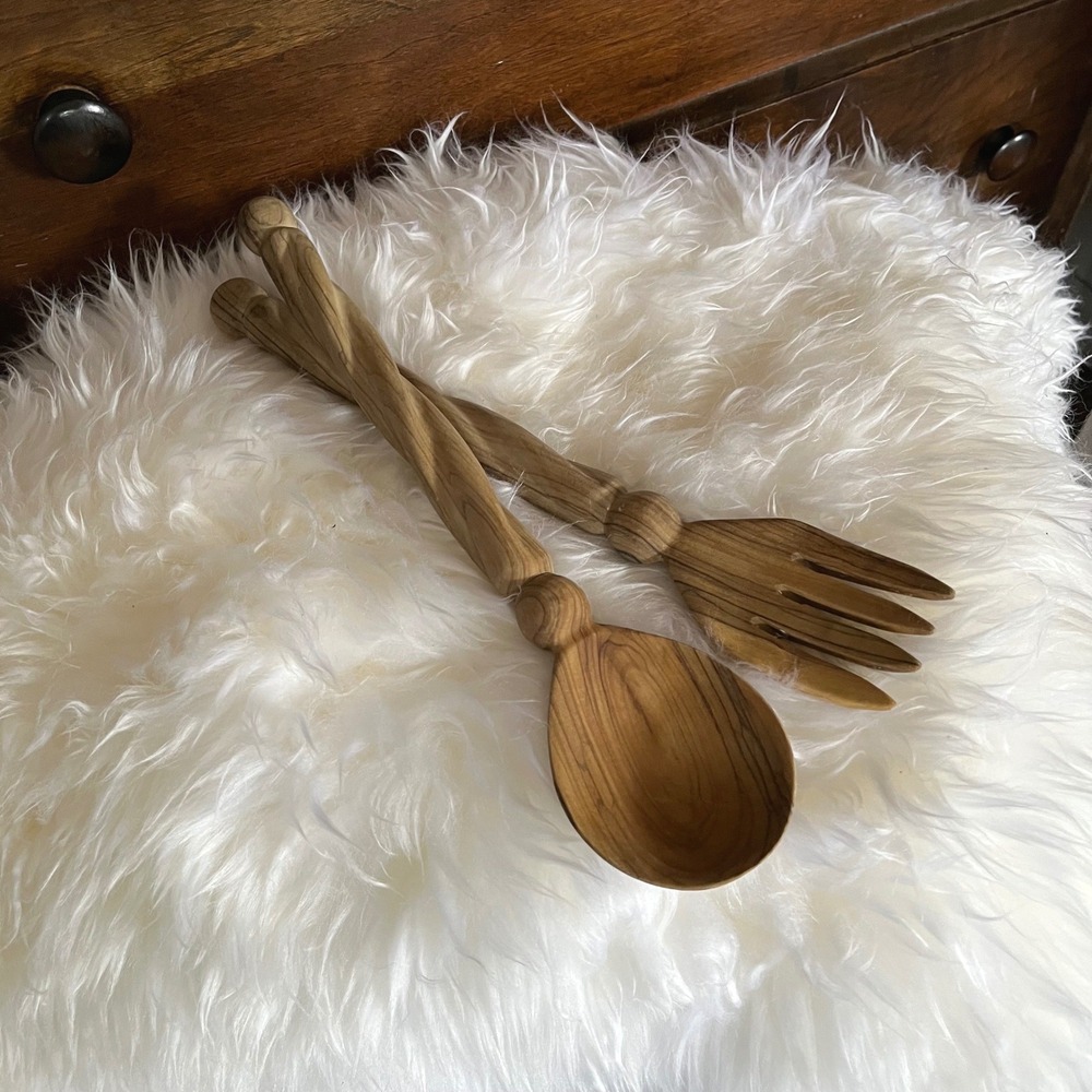 Hand Carved Olive Wood‎ Servers - Picture 2 of 4